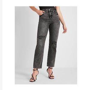 ✨NEW✨ High Waisted Black Ripped Straight Ankle Jeans